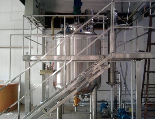Central circulation tube evaporator